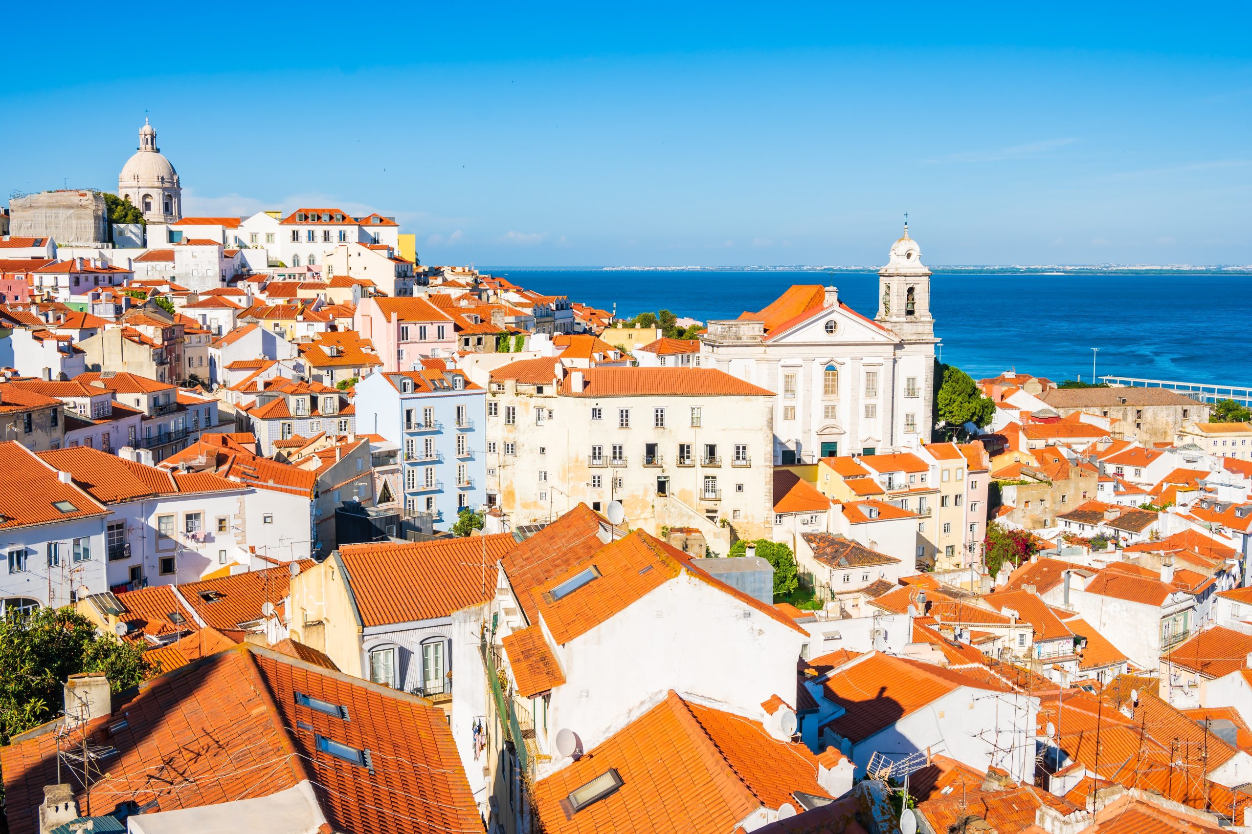 View,Of,Rooftops,And,Skyline,Of,Alfama,District,,The,Oldest