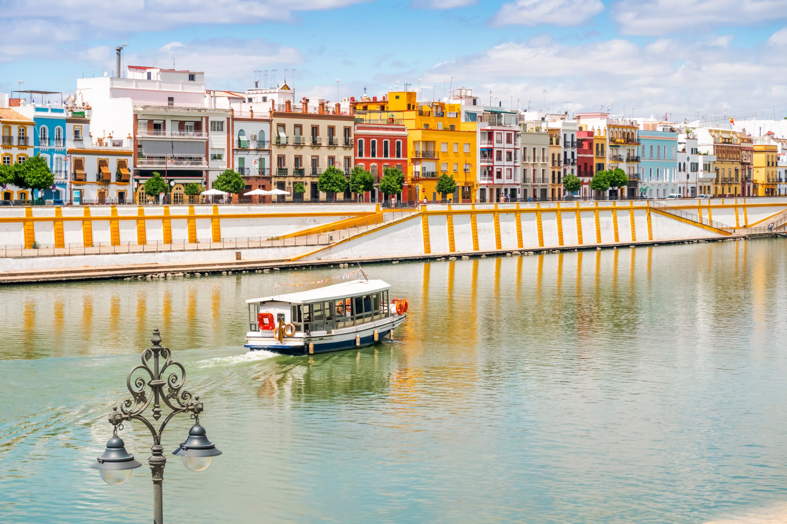 Boat,Cruise,On,Guadalquivir,River,In,City,Center,Of,Seville,