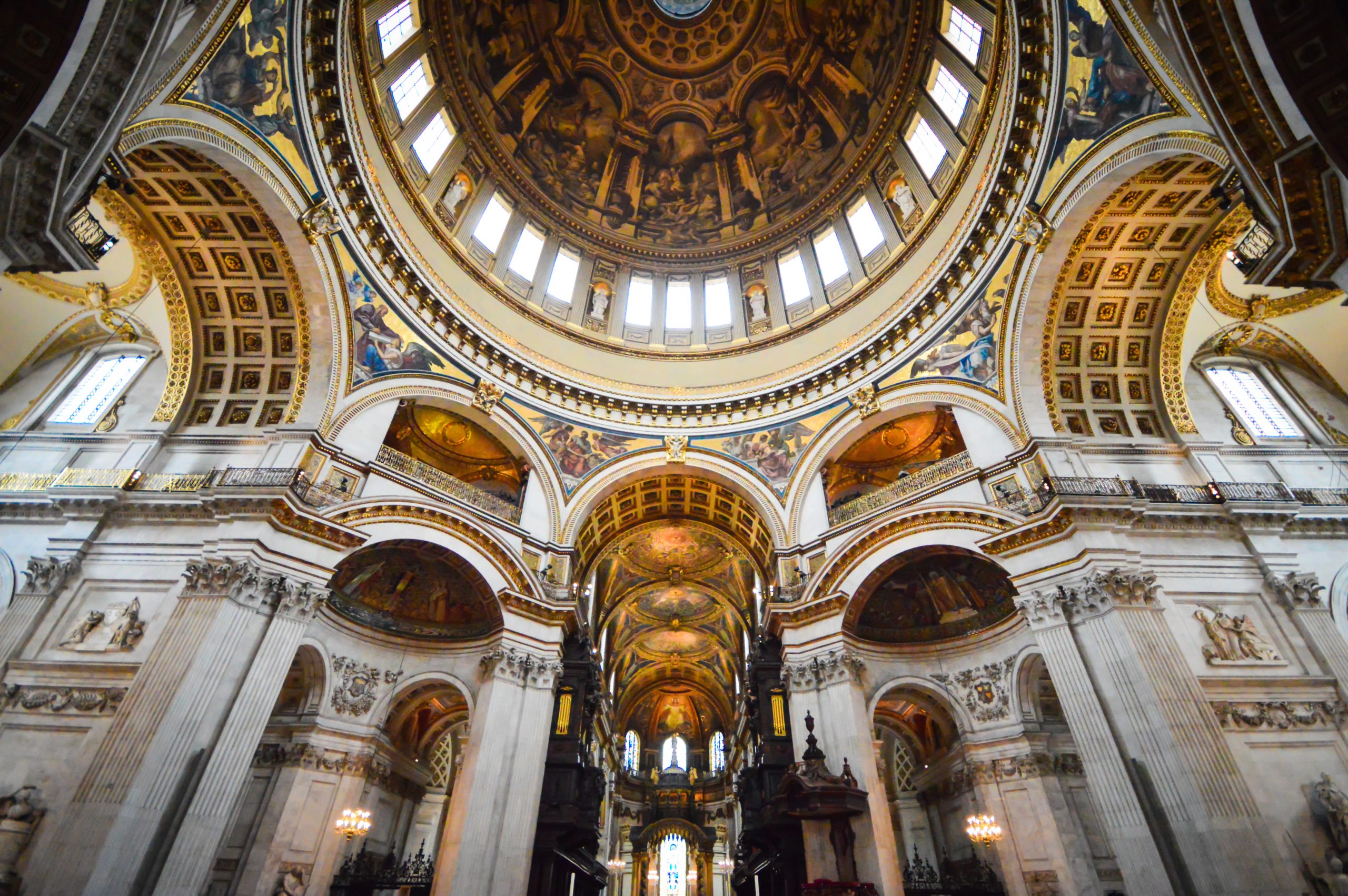 Inside,St,Paul's,Cathedral,In,London,,Interior