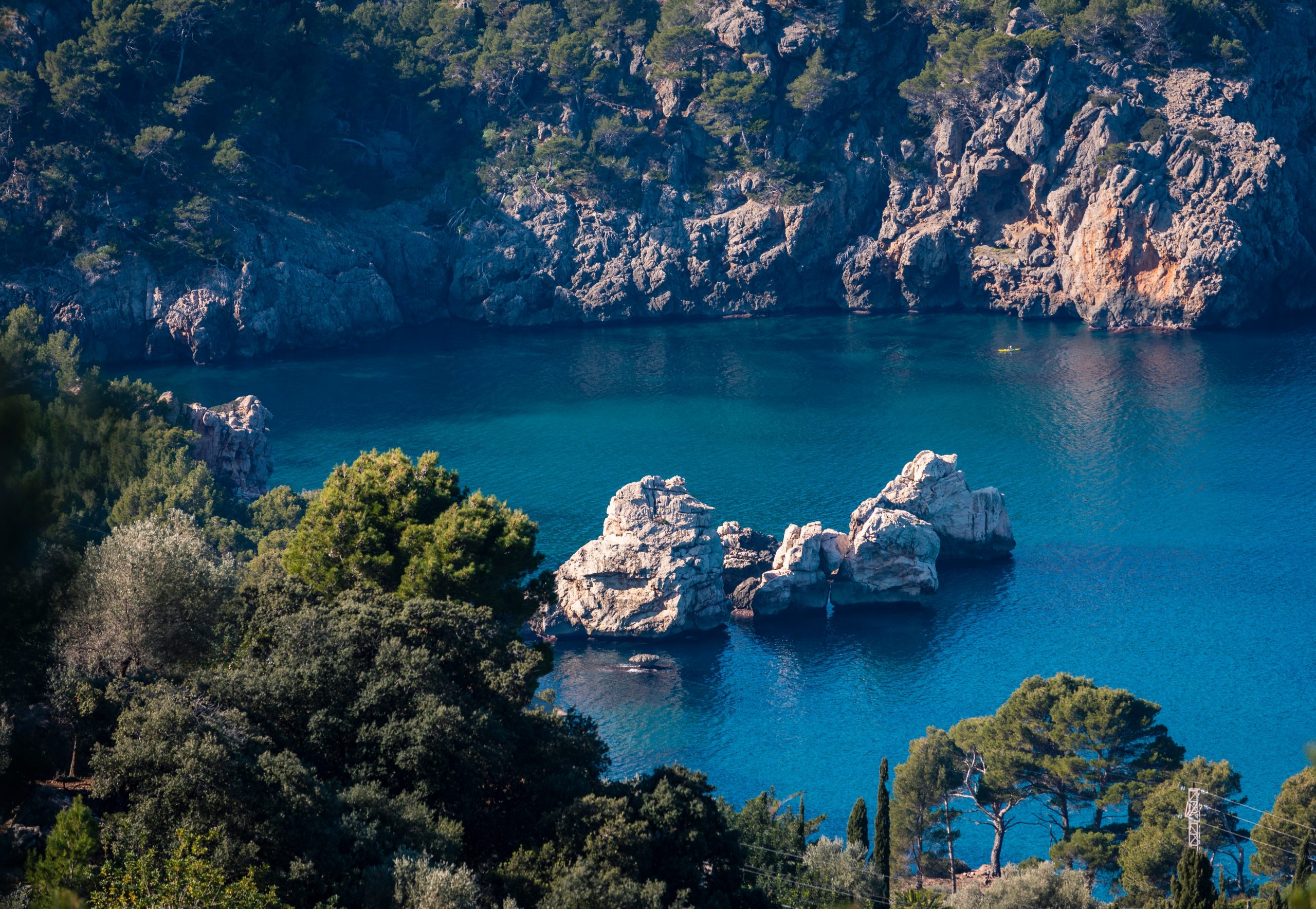 The,Small,Calm,Azure,Blue,Cala,Deià,On,The,Coast